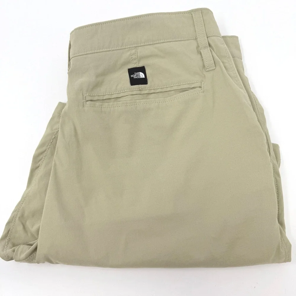 The North Face Mens Size 35 Horizon Pine Khaki Hiking Shorts Stretch Tan